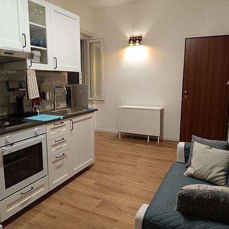 Locazioni Ostiense - Joy House Apartment โรม ภายนอก รูปภาพ