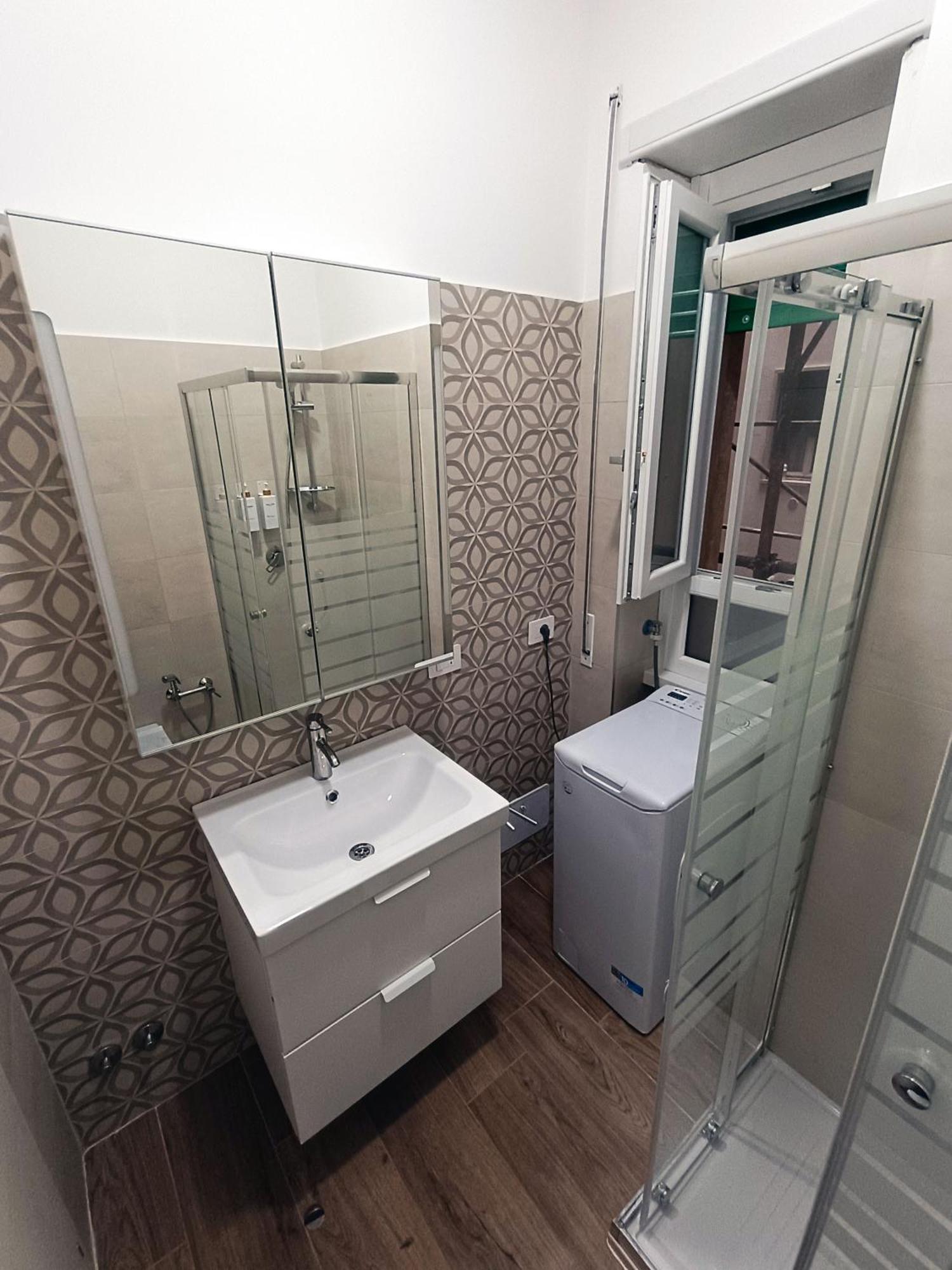 Locazioni Ostiense - Joy House Apartment โรม ภายนอก รูปภาพ