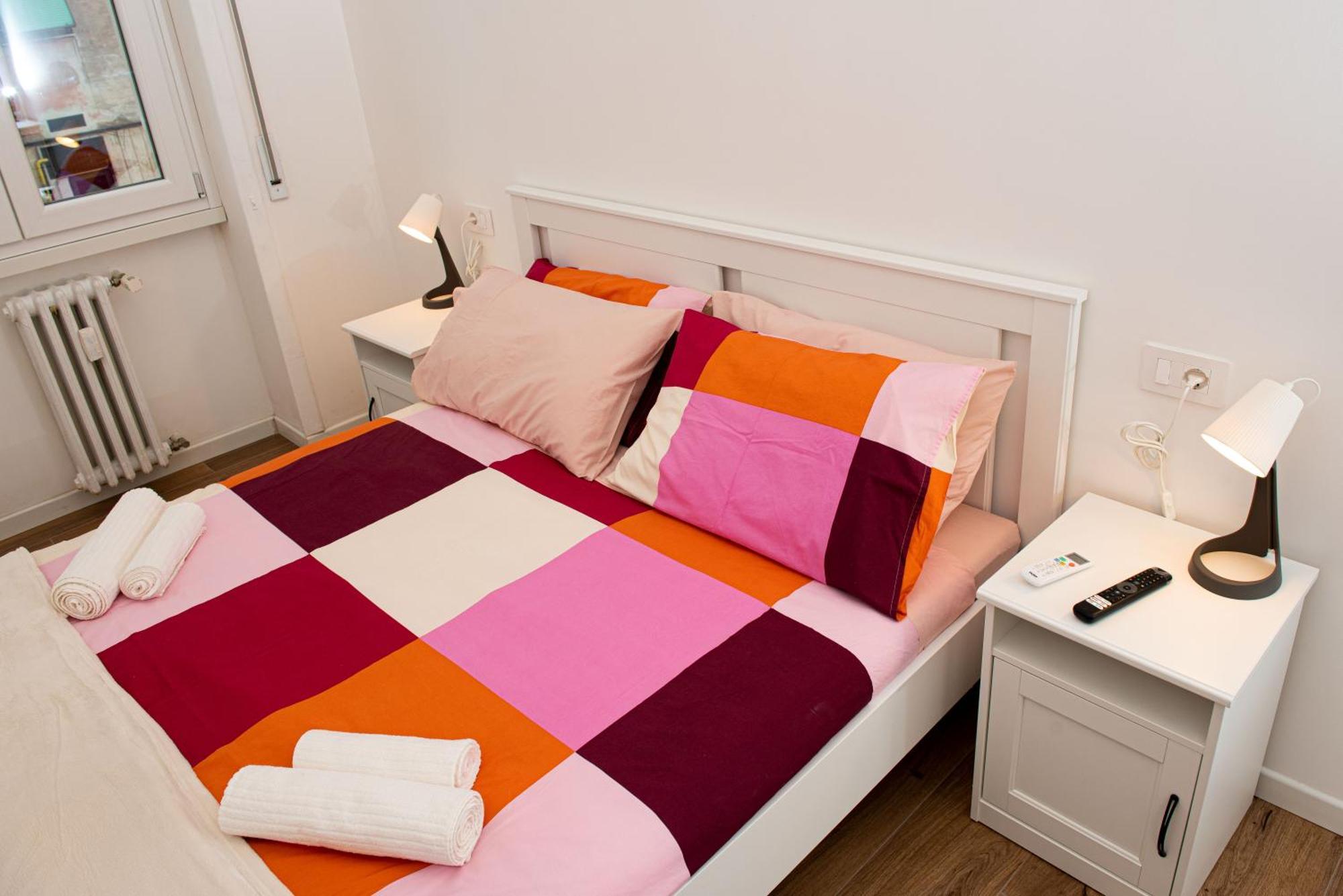 Locazioni Ostiense - Joy House Apartment โรม ภายนอก รูปภาพ